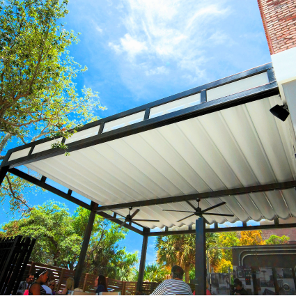 retractable-awnings-425x425