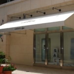 retail-commercial-awning-with-logo-miami-awning