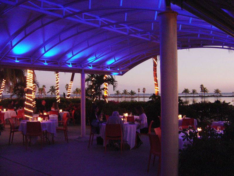 restaurant-canopy-dining-terrace-canopy-red-fish-grill-coral-gables-miami-awning