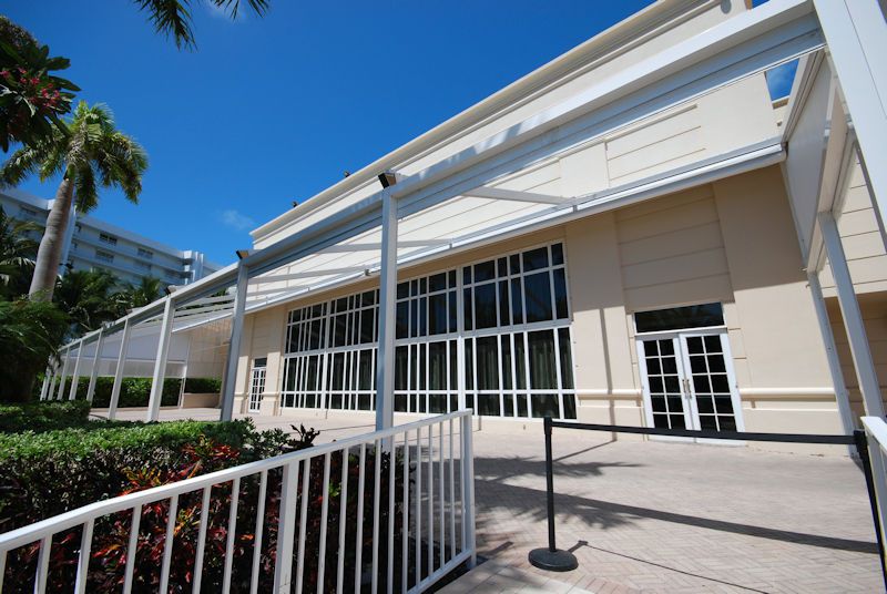 retractable-canopy-for-ritz-carlton-key-biscayne