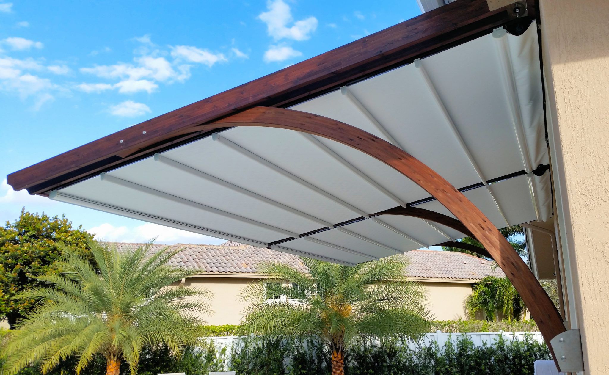 Edery Residence _Retractable Awning Photo 3