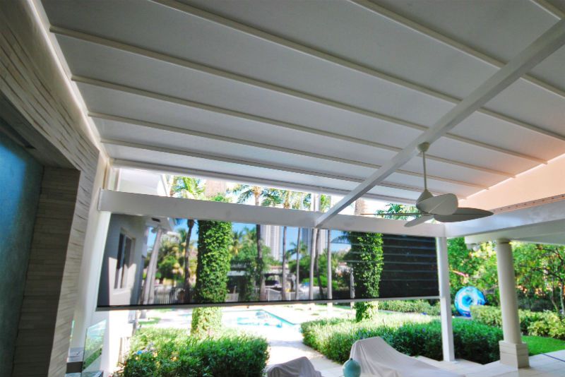 corradi-retractable-canopy-residential