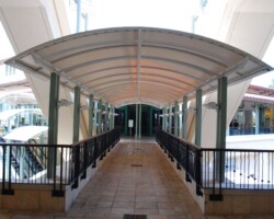 village-of-merrick-park-walkway-canopy