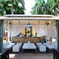 architectural-outdoor-kiosk-structure