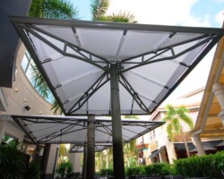 freestanding-structures-grill-on-the-alley